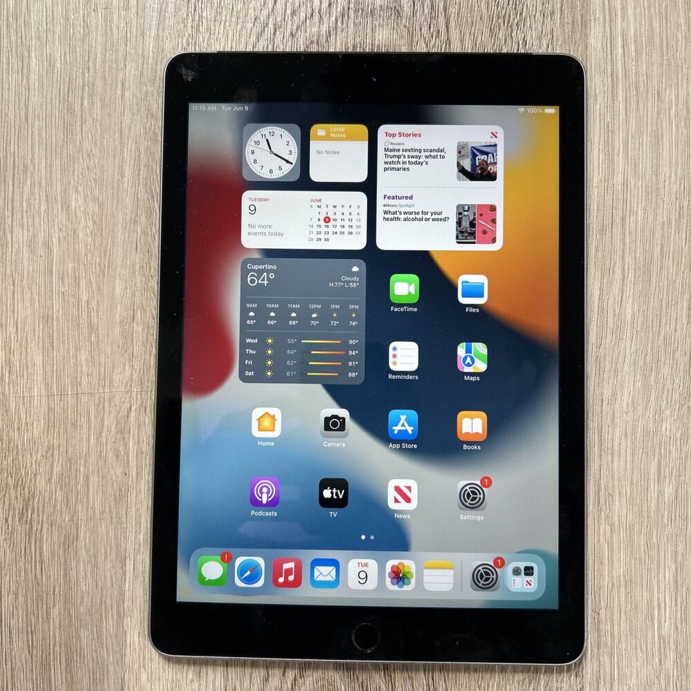 Apple iPad Air 2nd Gen A1567 9.7" 128GB v.15.7.9 Space Gray AT&T Wi-Fi READ